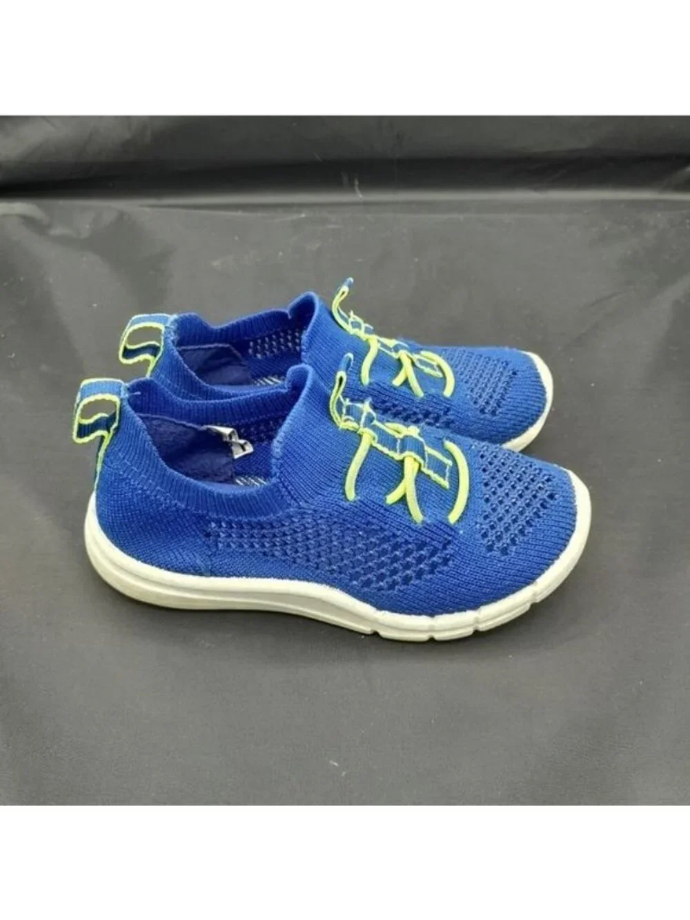 OSHKOSH BGOSH TODDLER BOYS MESH POOL WATER SHOES BRIGHT BLUE/GREEN SIZE 8M